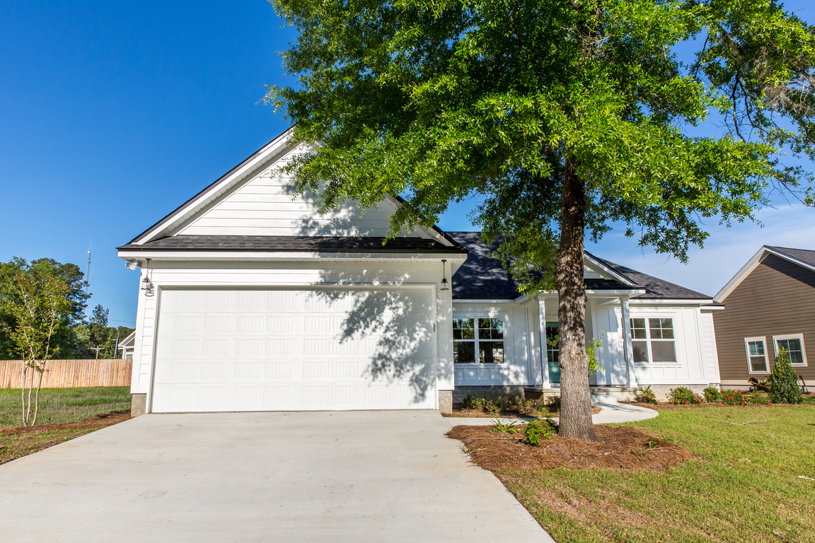 Homes for sale in Eagles Hammock and Victoria Lakes in Jacksonville, FL.
